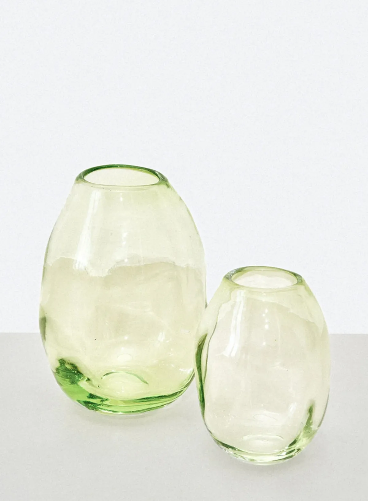 addled_vase_apple_large_2.webp SUSAN BIJL Addled Vase Apple, LARGE< Keuken & Tafelaankleding