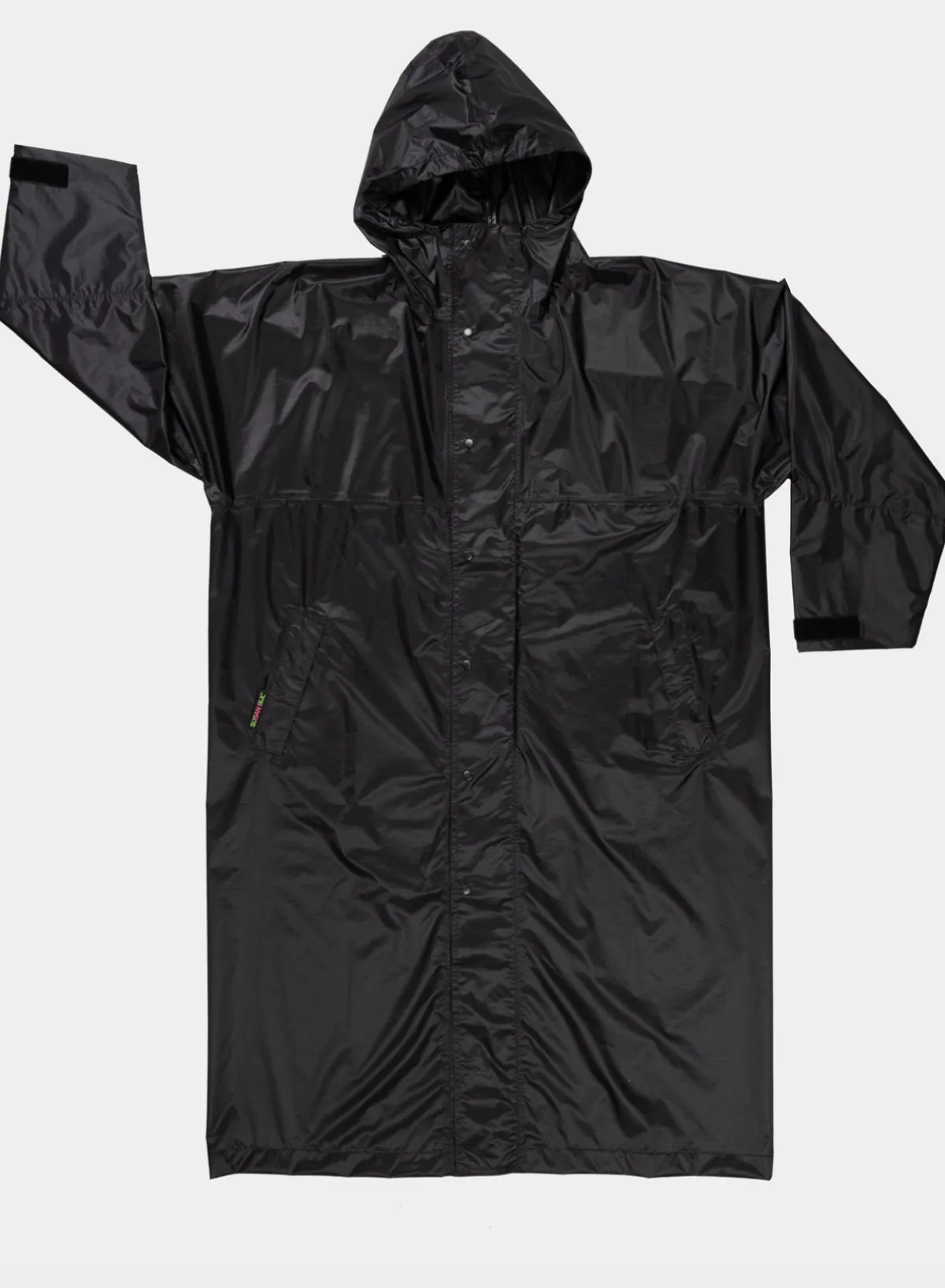 black_0.webp SUSAN BIJL < The New Raincoat