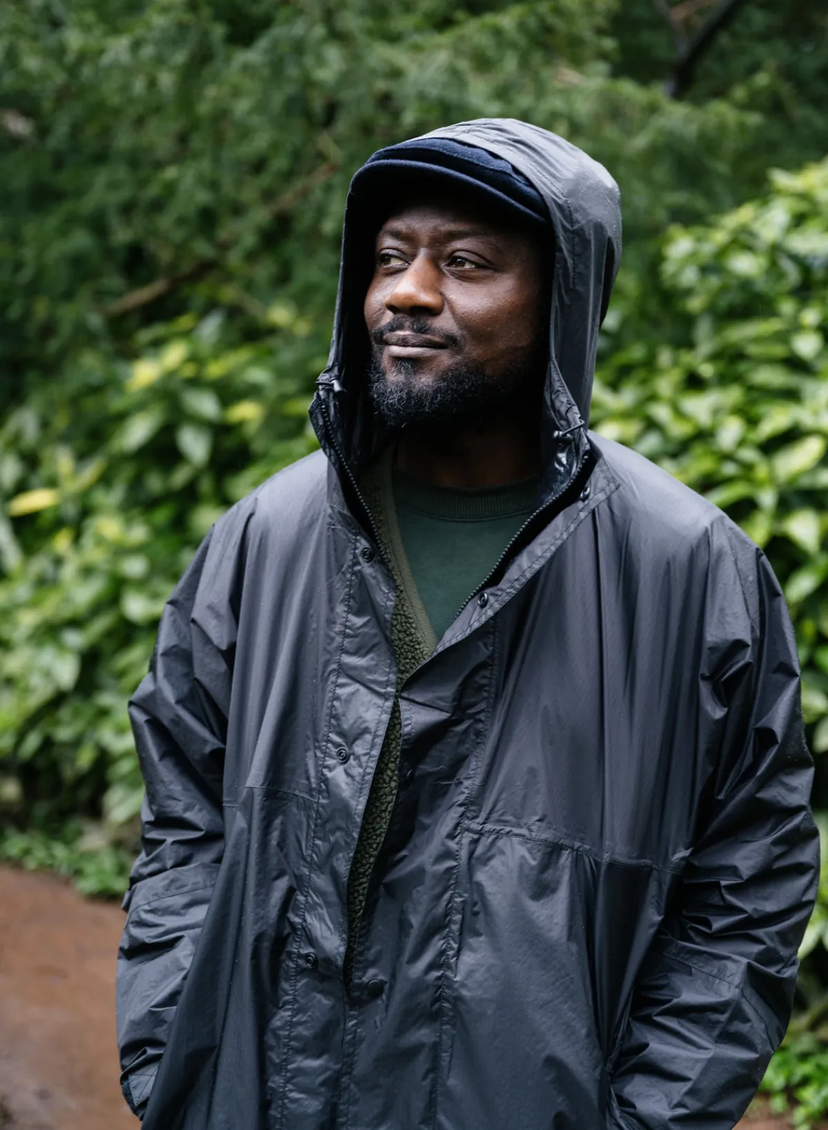 black_4.webp SUSAN BIJL < The New Raincoat