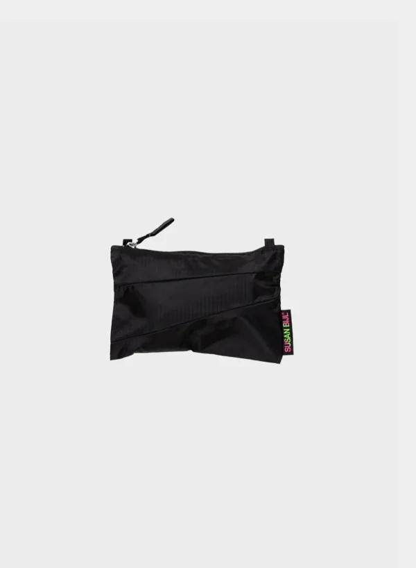 SUSAN BIJL Black & Black SMALL< The New Pouch