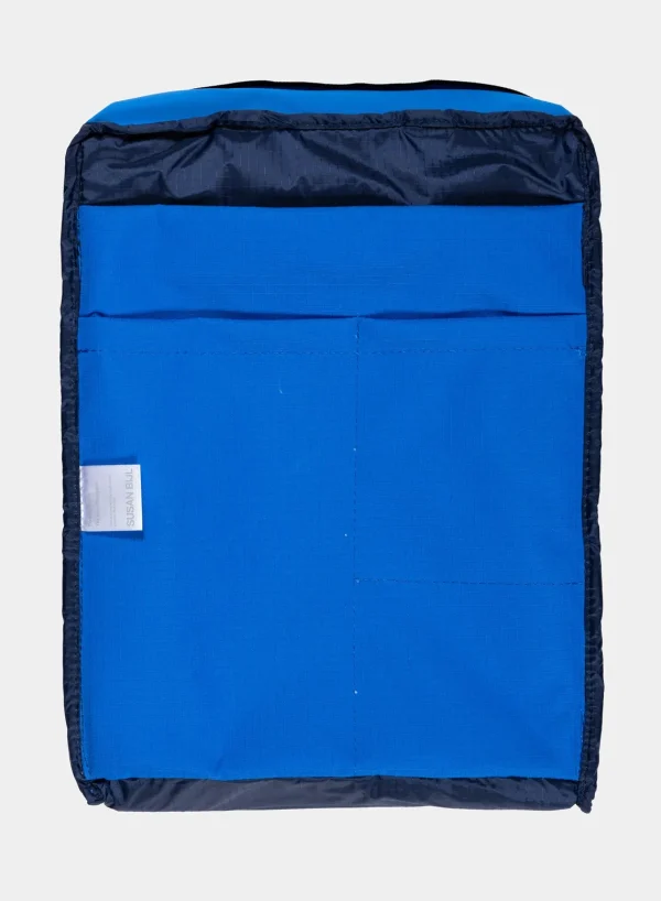 SUSAN BIJL Blue & Navy< The New Backpack