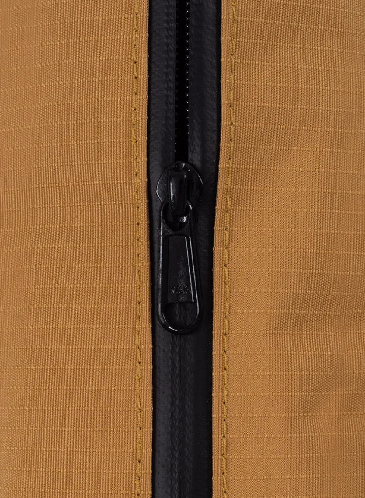 camel__navy_medium_3.webp SUSAN BIJL Camel & Navy MEDIUM< The New Bum Bag