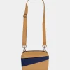 SUSAN BIJL Camel & Navy SMALL< The New Bum Bag
