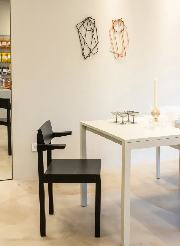 SUSAN BIJL Chair Silent In Coal< Meubels