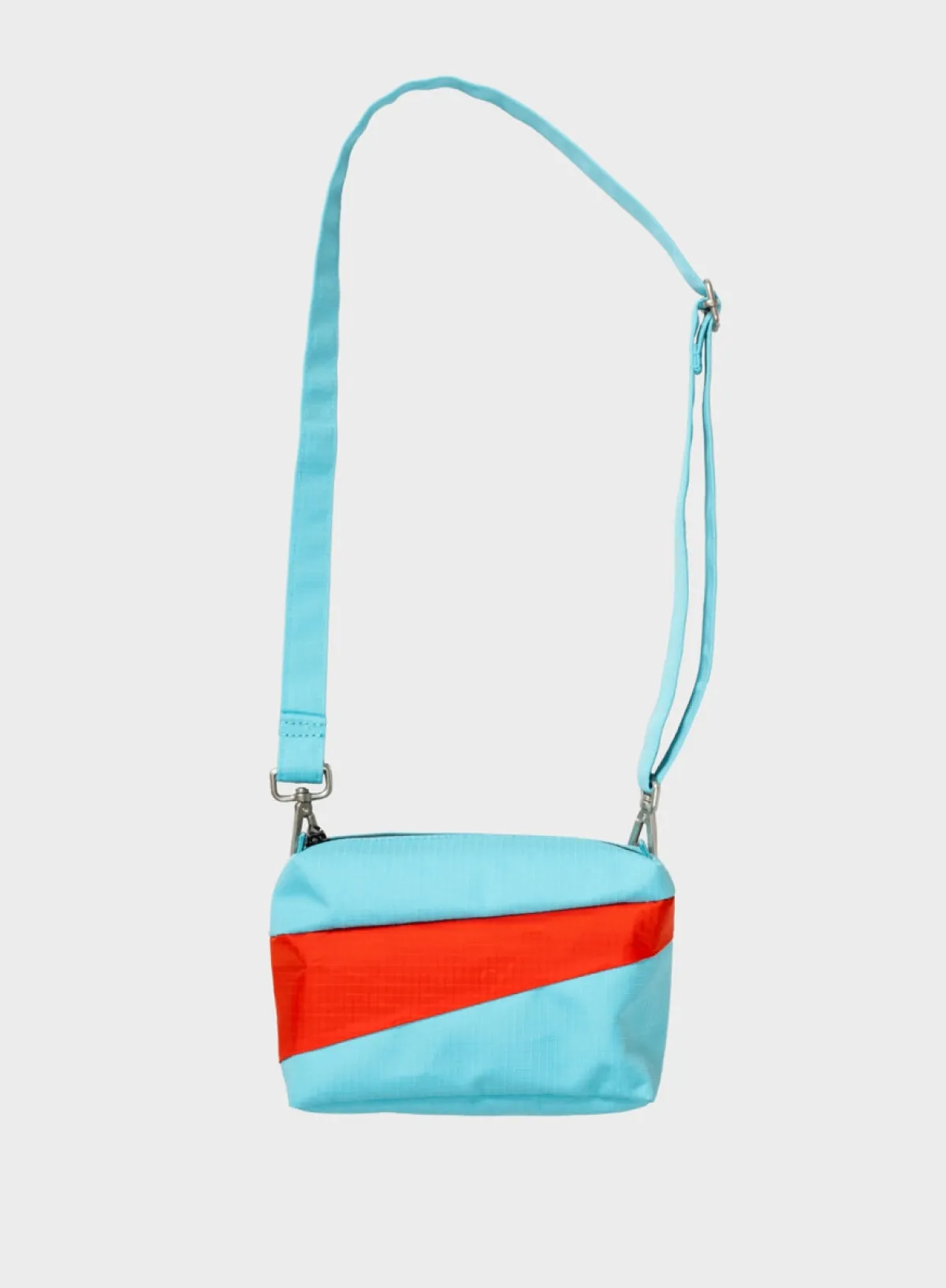 drive__red_alert_small_0.webp SUSAN BIJL Drive & Red Alert SMALL< The New Bum Bag