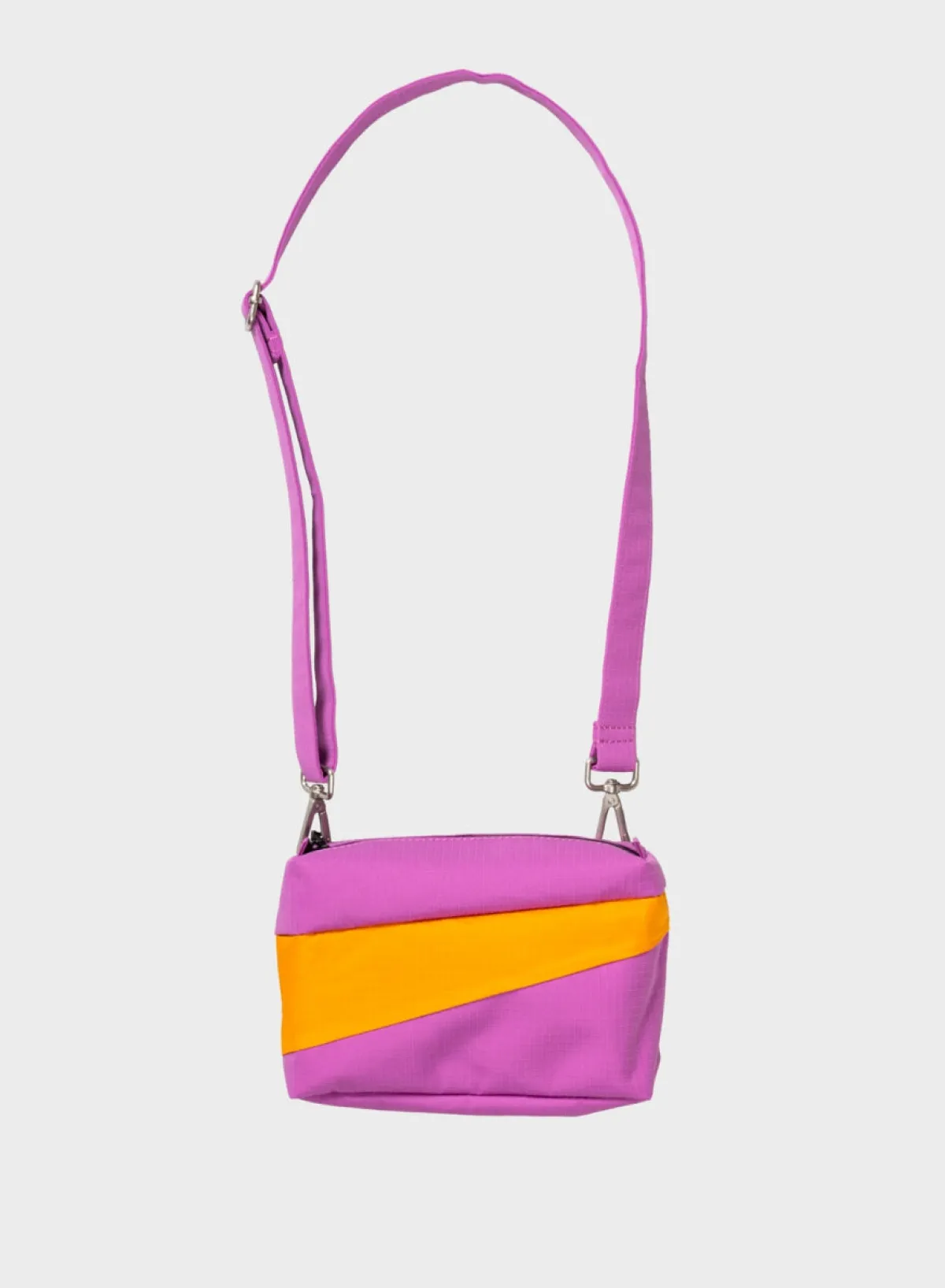 echo__arise__small_0.webp SUSAN BIJL Echo & Arise SMALL< The New Bum Bag