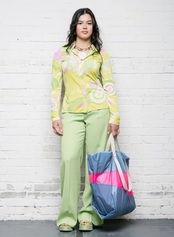 SUSAN BIJL Fuzz & Fluo Pink< The New Trash Bag