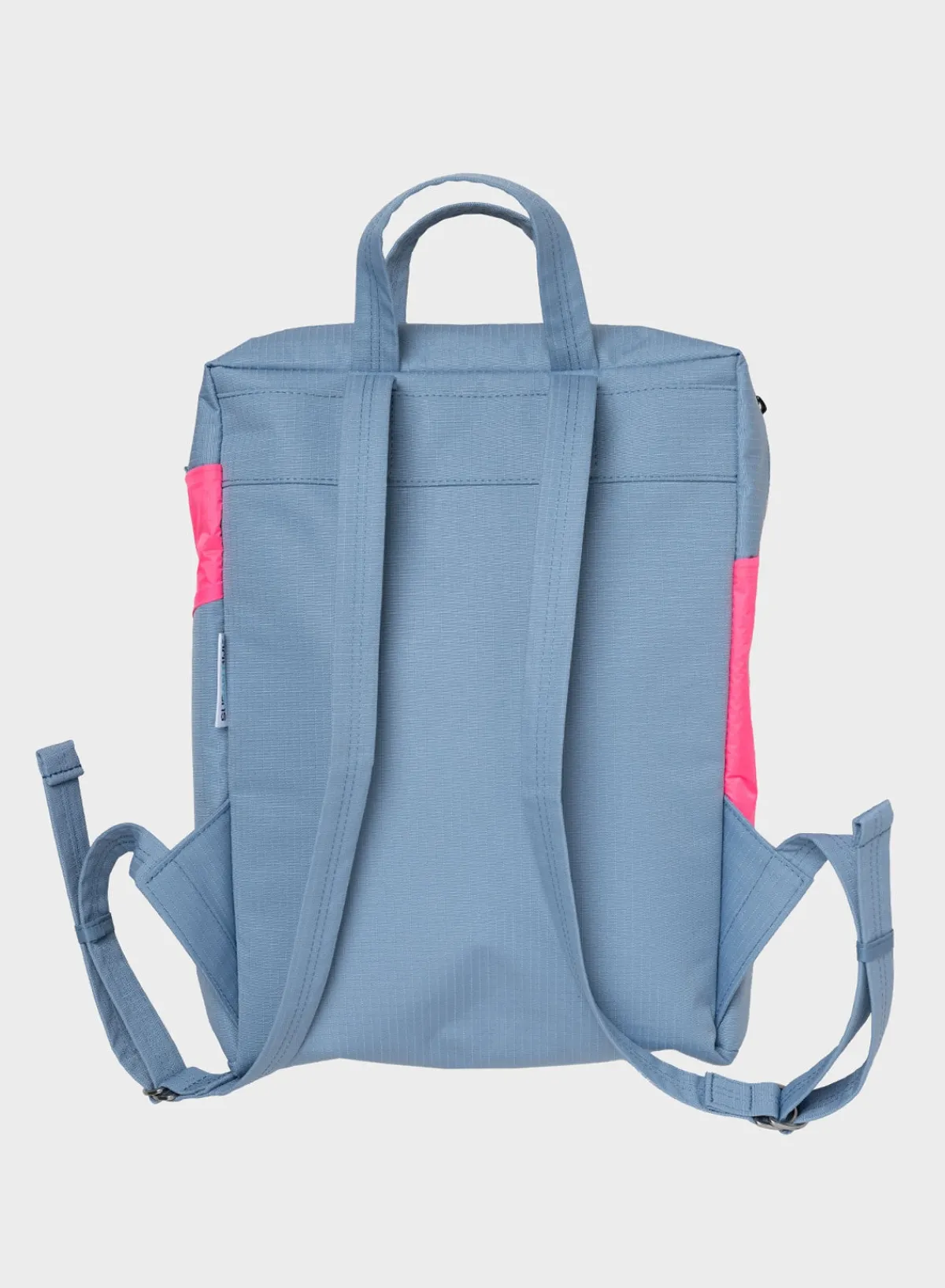 fuzz__fluo_pink_2.webp SUSAN BIJL Fuzz & Fluo Pink< The New Backpack