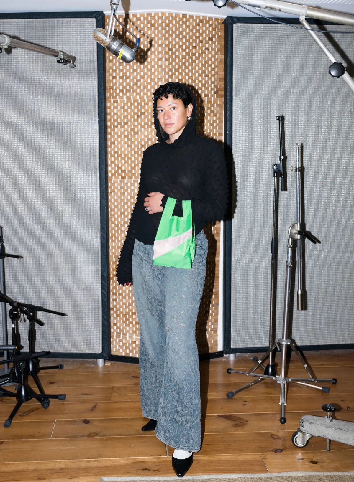 greenscreen__tone__small_1.webp SUSAN BIJL Greenscreen & Tone SMALL< The New Shopping Bag