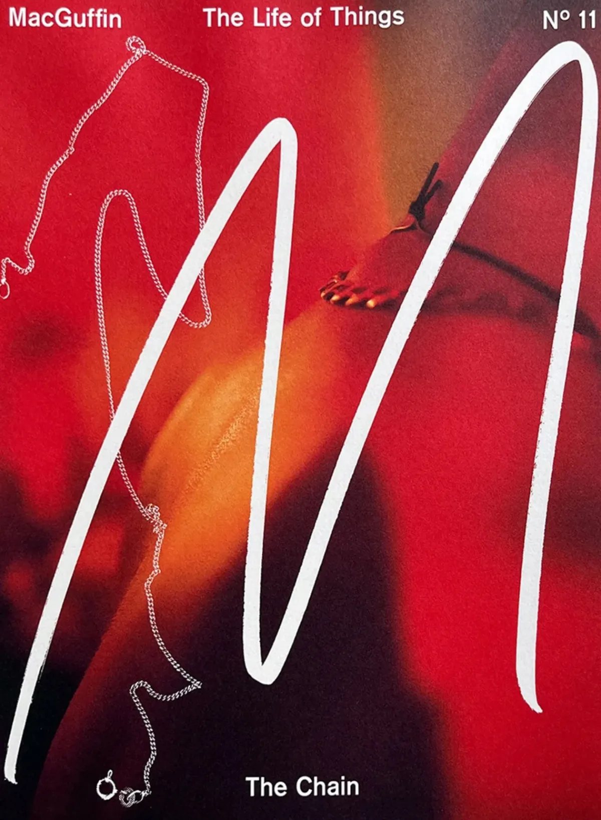 issue__the_chain_0.webp SUSAN BIJL Issue 11, The Chain< Tijdschriften & Boeken