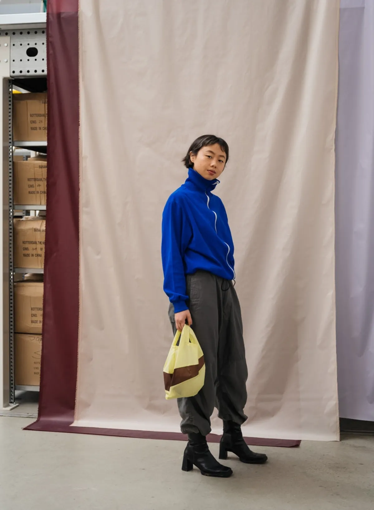 joy__brown_small_1.webp SUSAN BIJL Joy & Brown SMALL< The New Shopping Bag