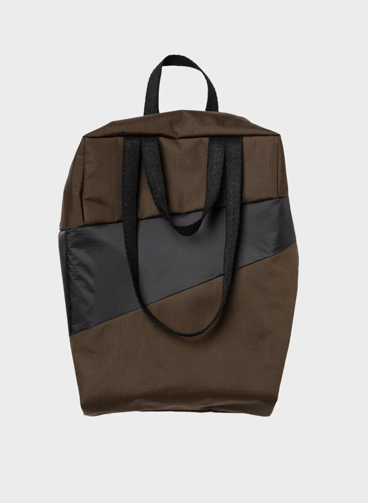 mud__black_medium_0-3.webp SUSAN BIJL Mud & Black MEDIUM< The New Tote Bag