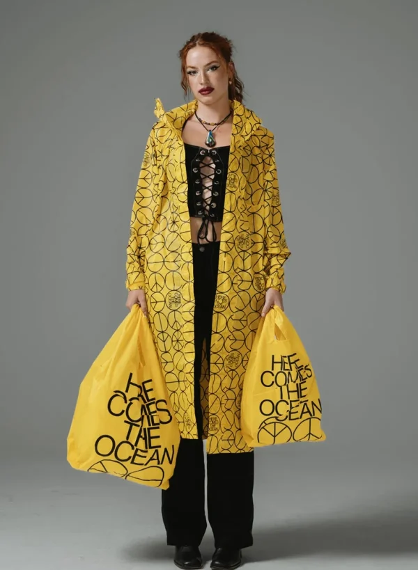 SUSAN BIJL Ocean TV Yellow MEDIUM< The New Shopping Bag