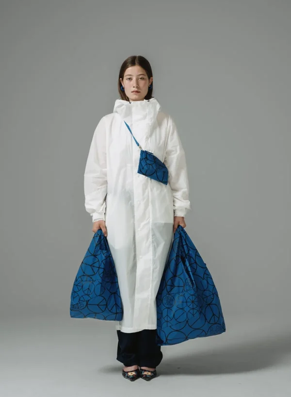 SUSAN BIJL Peace Blue LARGE< The New Shopping Bag