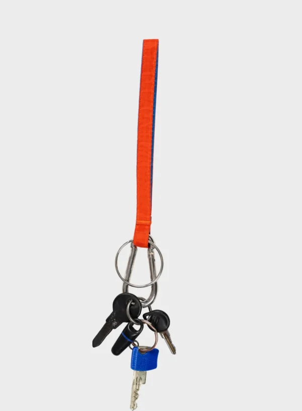 SUSAN BIJL Red Alert & Wave< The New Keychain