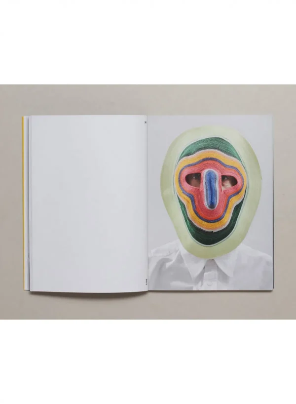 SUSAN BIJL Ropemasks< Tijdschriften & Boeken