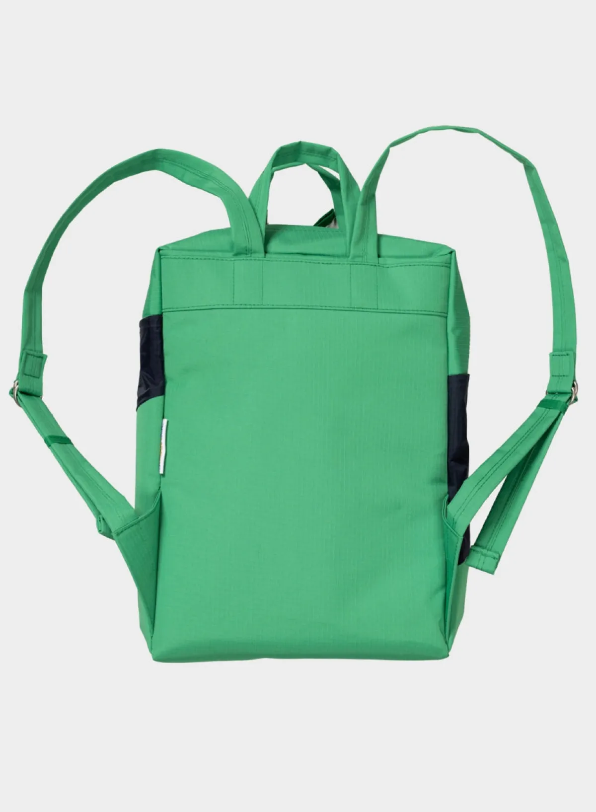 sprout__water_1.webp SUSAN BIJL Sprout & Water< The New Backpack