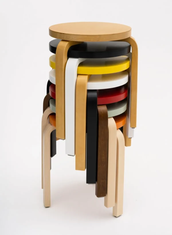 SUSAN BIJL Stool 60, Legs Honey, Seat Yellow< Meubels