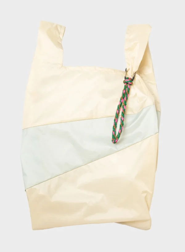 SUSAN BIJL Wena & Fluo Pink< The New Kumihimo Keychain | The New Keychain